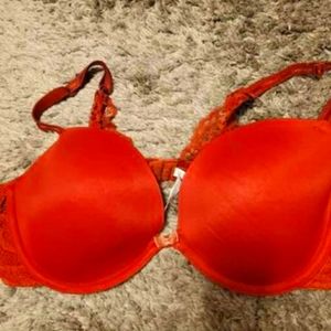 Women's bra 36D